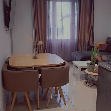 Doga Bel Appartement 1Er Etage 4 Personnes Bebe Reims Exterior photo